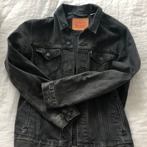 Levi’s Distressed Black Denim Jacket Size Large